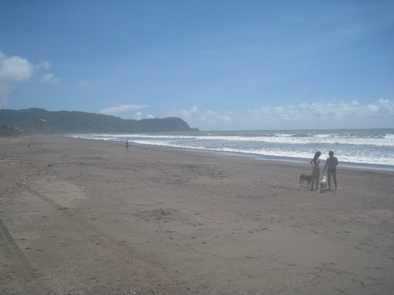 ../Images/Jaco Beach 2.jpg